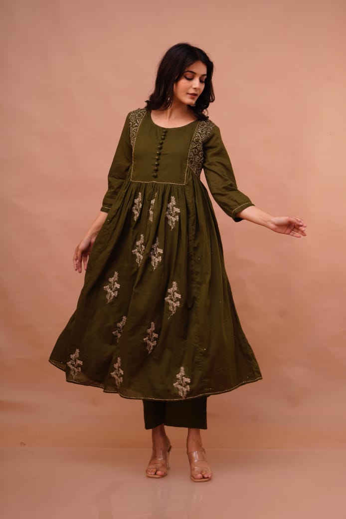 Stylish Contemporary Kurti Set